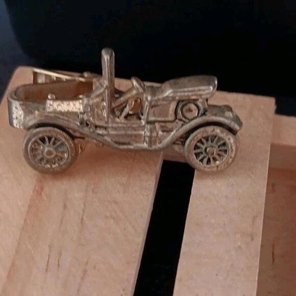 VINTAGE Anson Collectors Piece FORD MODEL "T" Car TIE CLIP - Picture 1 of 5